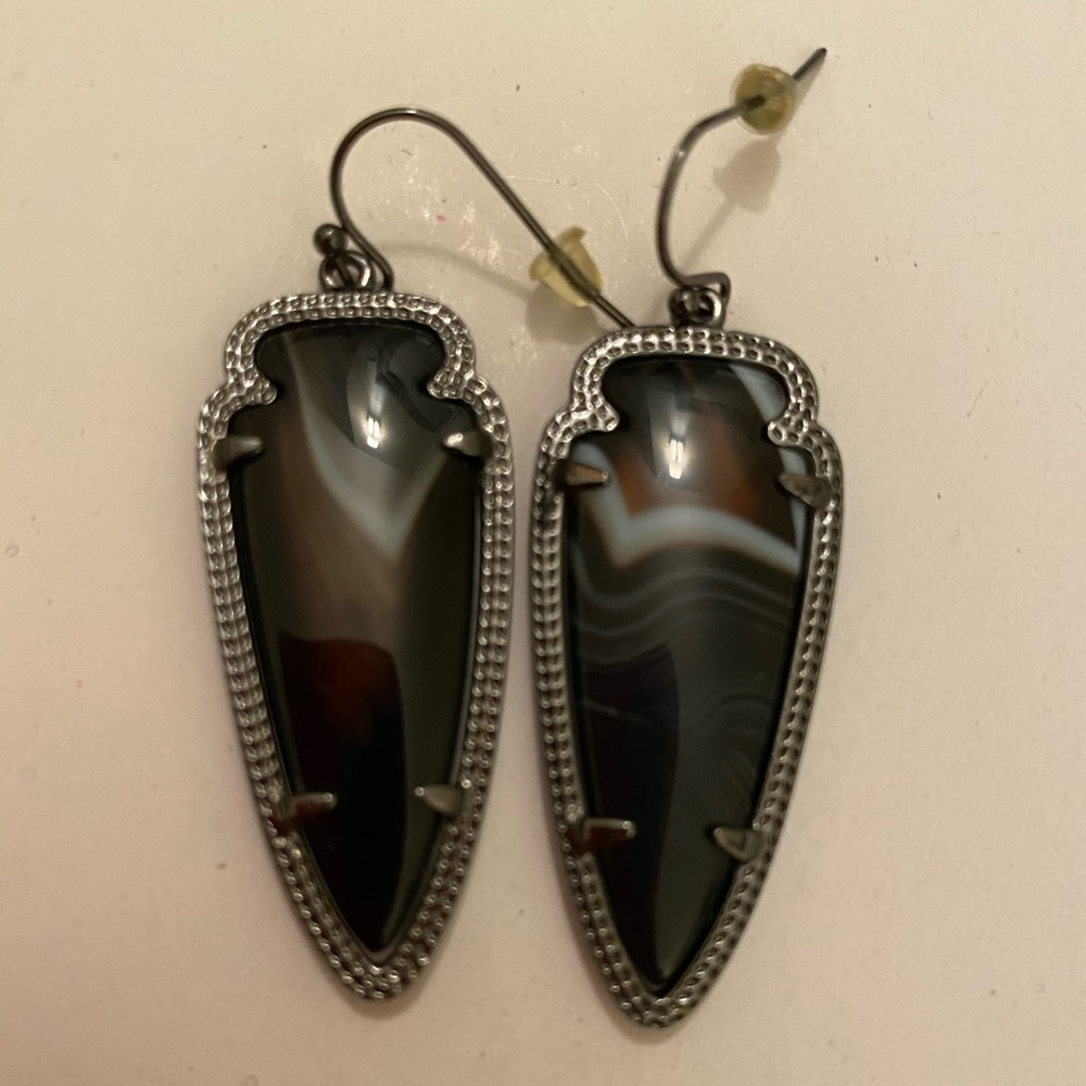 Kendra Scott Skylar style earring